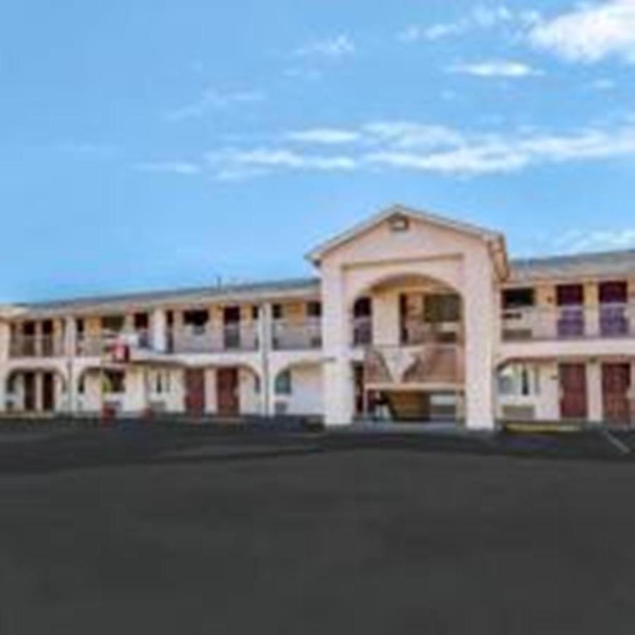 American Inn Corsicana Exterior photo