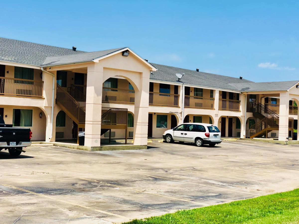 American Inn Corsicana Exterior photo